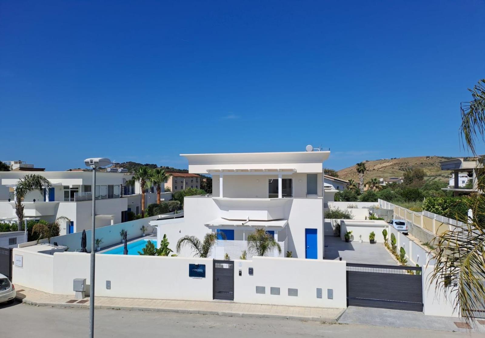 ריאלמונטה Onda Bianca Luxury Apartments מראה חיצוני תמונה